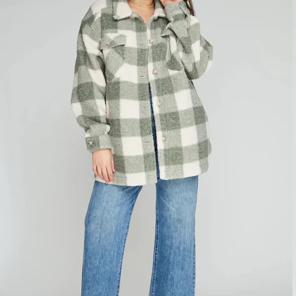 EUC Gentle Fawn Faux Sherpa Green and Cream Plaid Button Up Shacket Size XS